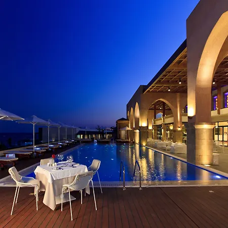 Boutique 5 & - Adults Only