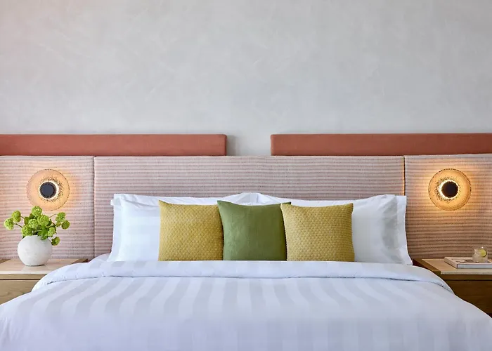 Boutique 5 & - Adults Only Hotell