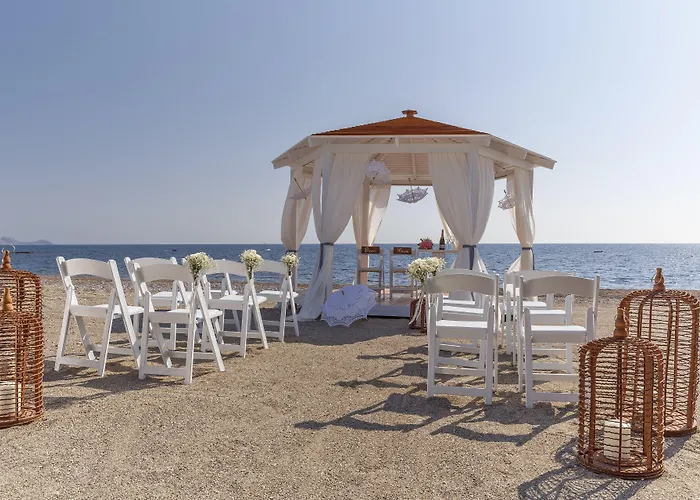 Boutique 5 & - Adults Only Hotell Kiotari