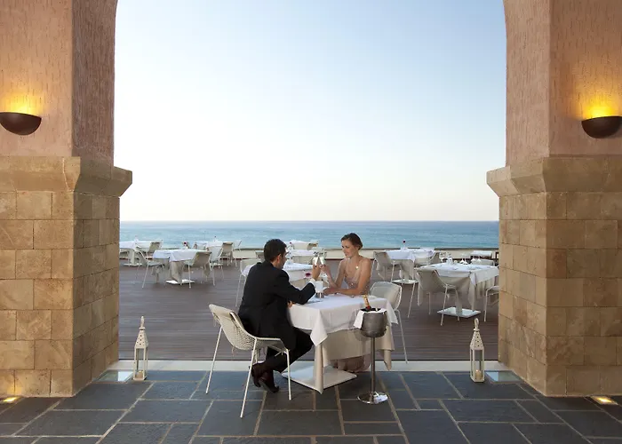 Boutique 5 & - Adults Only Hotell