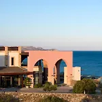Boutique 5 & - Adults Only Otel