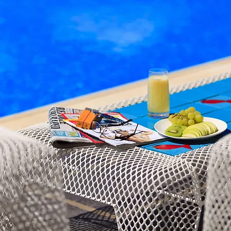 Boutique 5 & - Adults Only Hotel