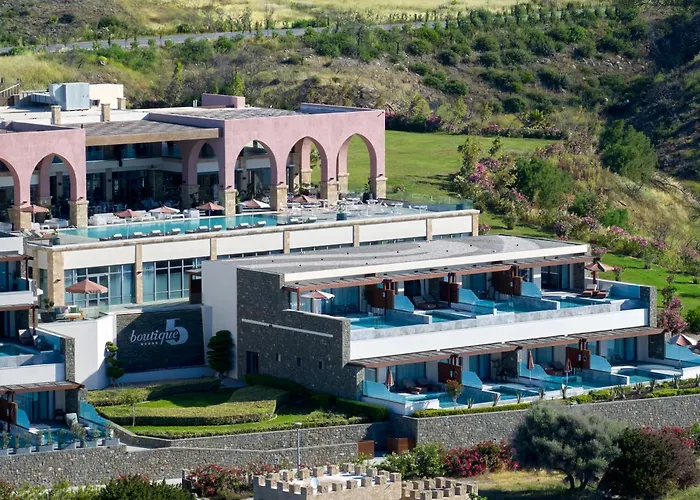 Boutique 5 & - Adults Only Hotel