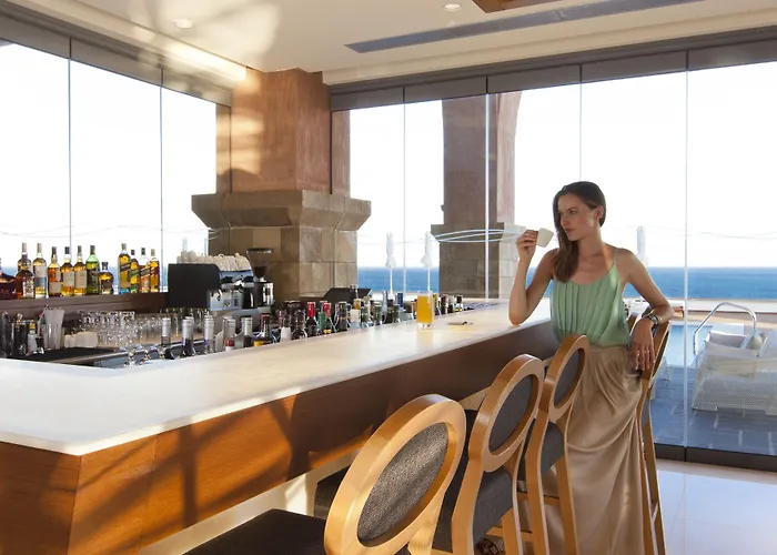 Boutique 5 & - Adults Only