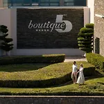 Boutique 5 & - Adults Only