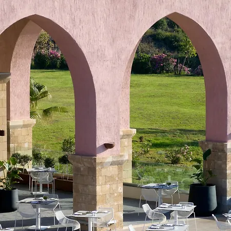 Boutique 5 & - Adults Only Hotell 5*