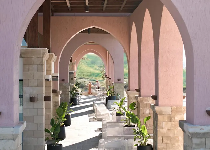 Boutique 5 & - Adults Only